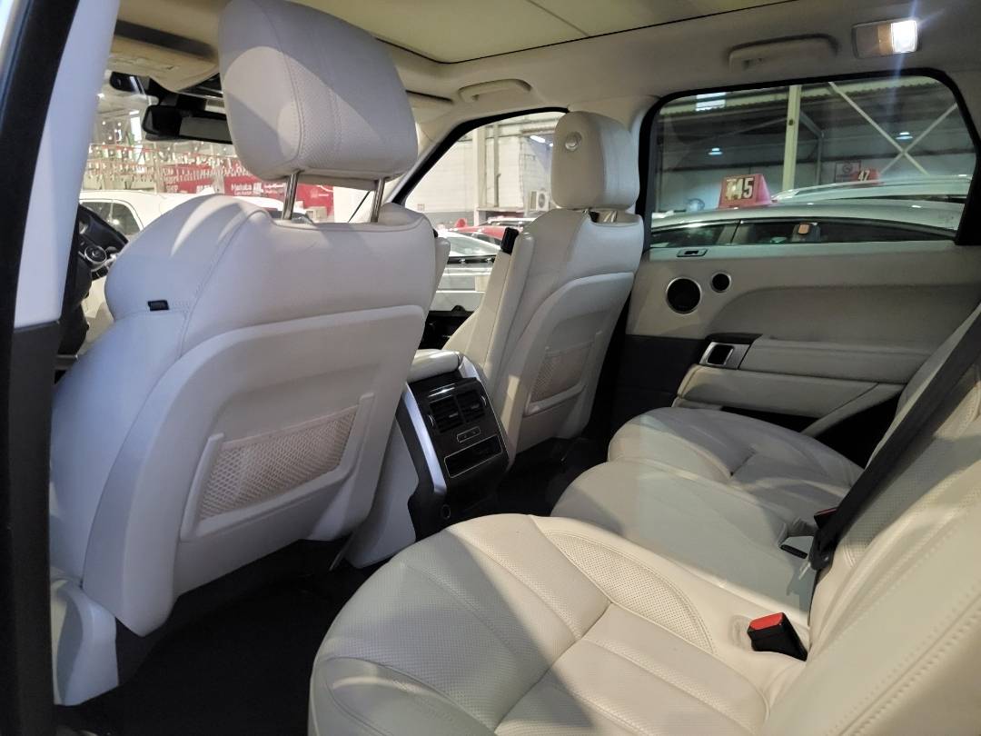 2015 LAND ROVER RANGE ROVER SPORT HSE — 155772 Miles — Lot 41662935 — Main - Marhaba Auctions Used Cars - Image 10