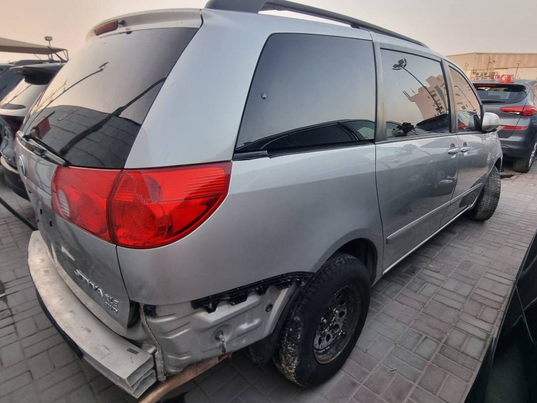 2009 TOYOTA SIENNA — 220900 Miles — Lot 215478 — Ind. 12 - Marhaba Auctions Used Cars - Image 5