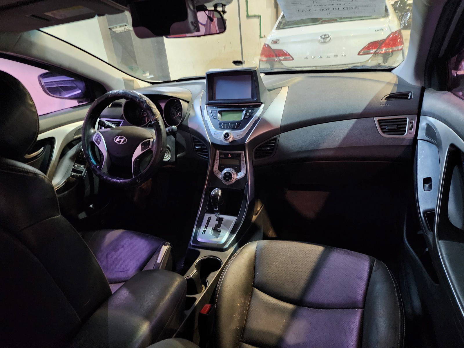 2012 HYUNDAI AVANTE — 268584 KM — Lot 318562 — Al Quoz - Marhaba Auctions Used Cars - Image 8