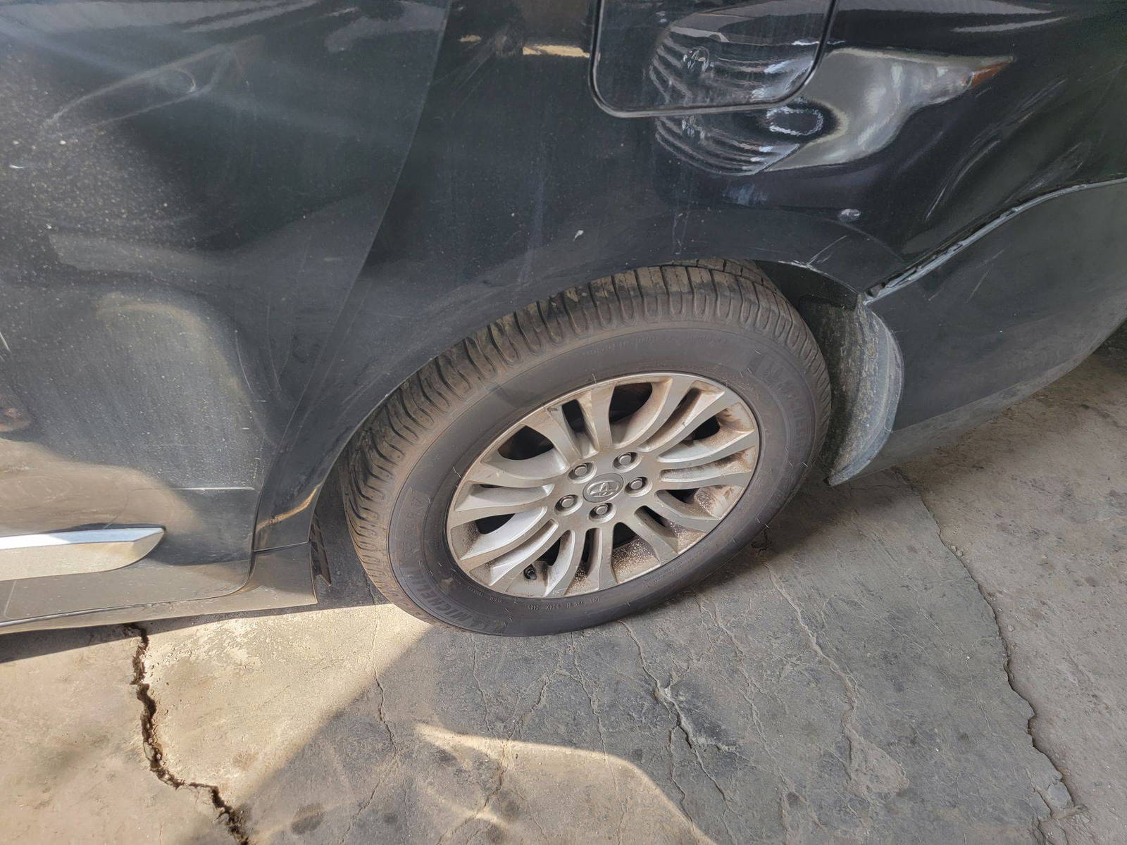 TOYOTA SIENNA 2015 - Marhaba Auction Used Cars - Image 6