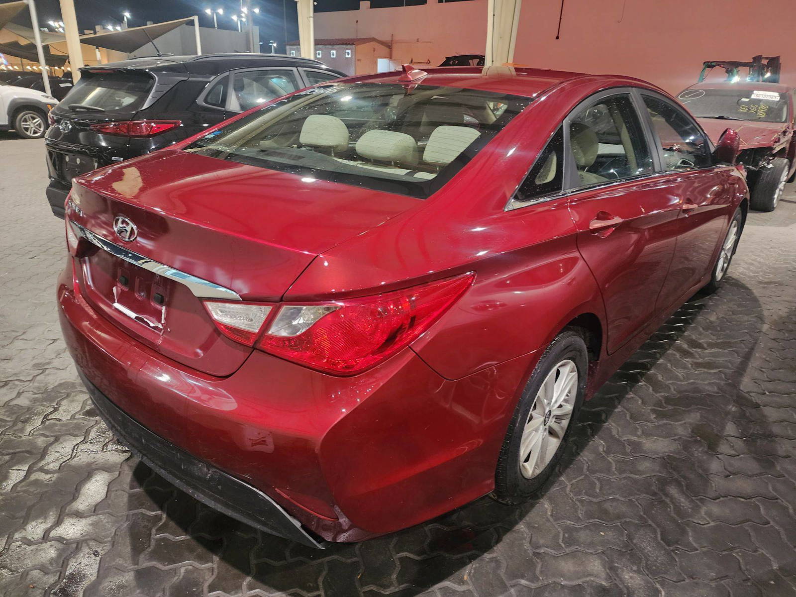 2014 HYUNDAI SONATA — 139155 Miles — Lot 70385253 - Marhaba Auctions Used Cars - Image 4