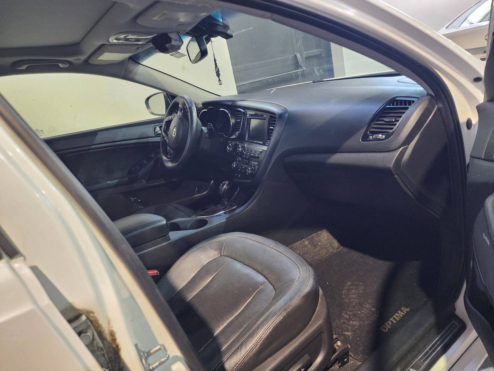 2012 KIA OPTIMA — 226742 KM — Lot 83440204 — Al Quoz - Marhaba Auctions Used Cars - Image 7