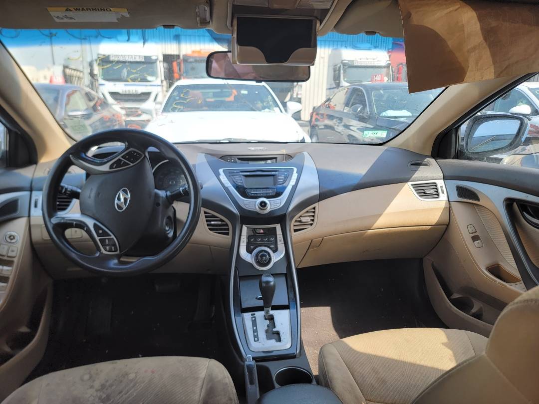 2011 HYUNDAI ELANTRA — 182151 Miles — Lot 39084084 — Souq - Marhaba Auctions Used Cars - Image 7