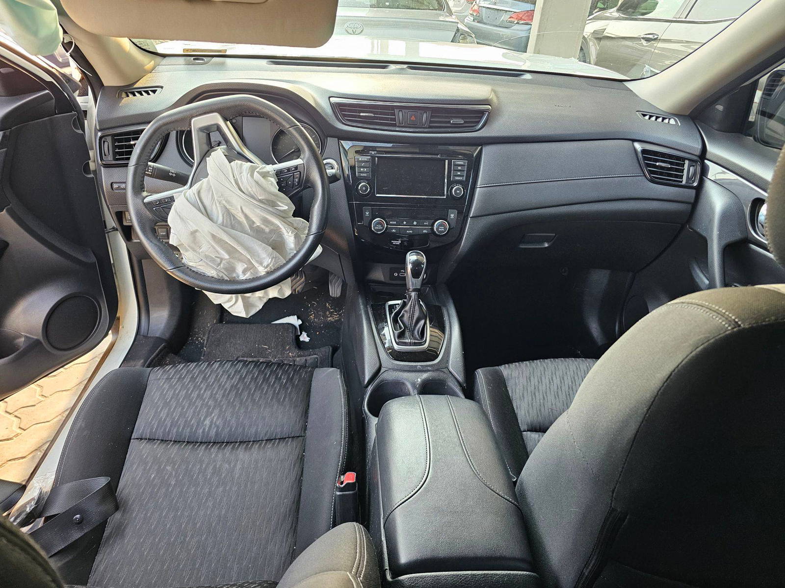 NISSAN ROGUE 2020 - Marhaba Auction Used Cars - Image 8