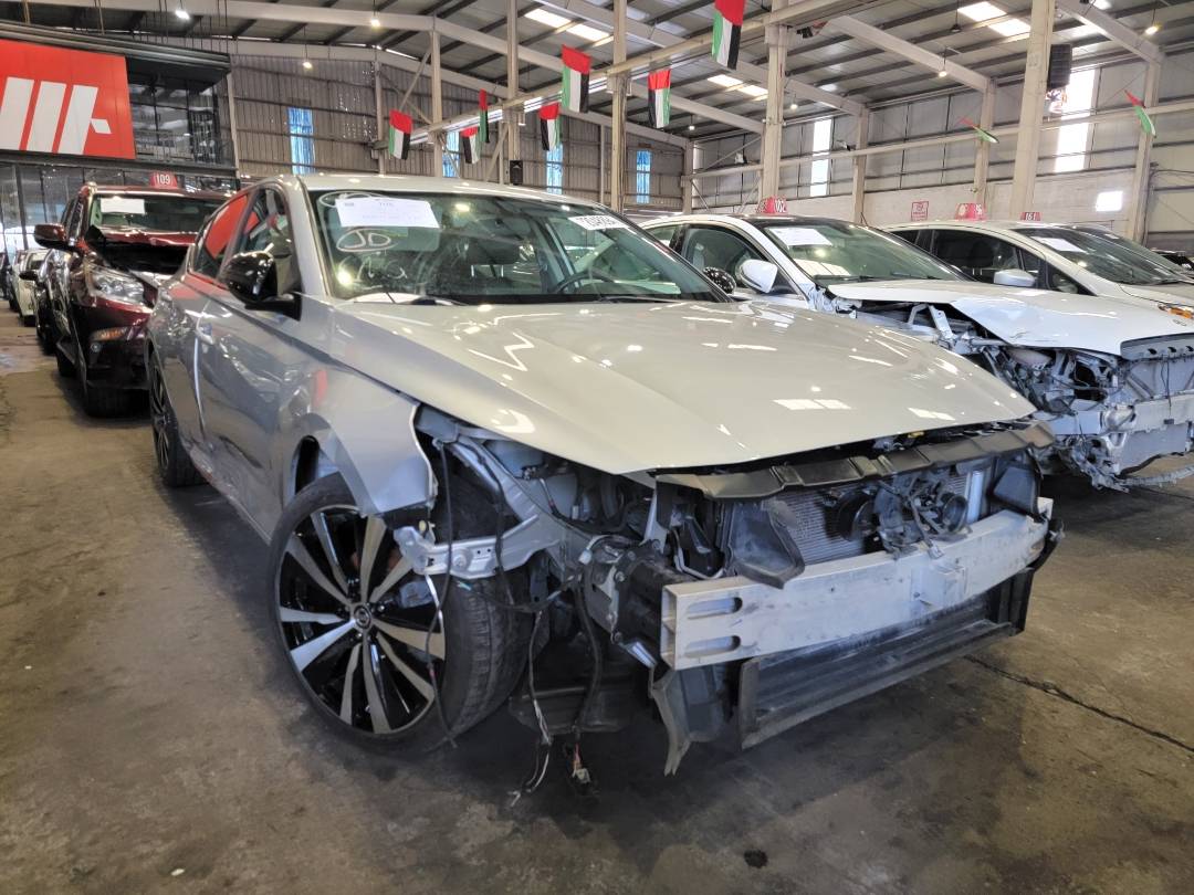 2019 NISSAN ALTIMA — 107753 Miles — Lot 6KC210043 — Main - Marhaba Auctions Used Cars - Image 4
