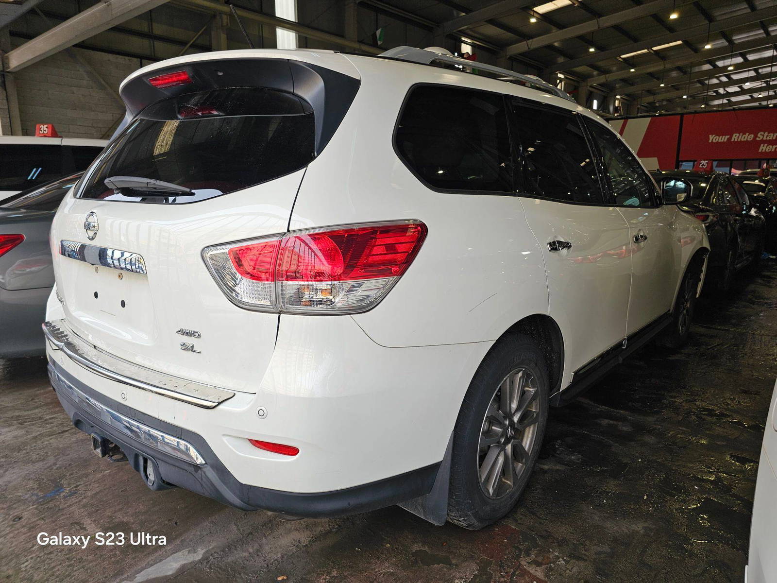 NISSAN PATHFINDER 2014 - Marhaba Auction Used Cars - Image 3