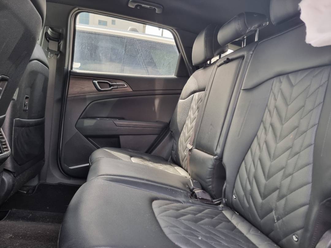 KIA SPORTAGE 2023 - Marhaba Auction Used Cars - Image 3