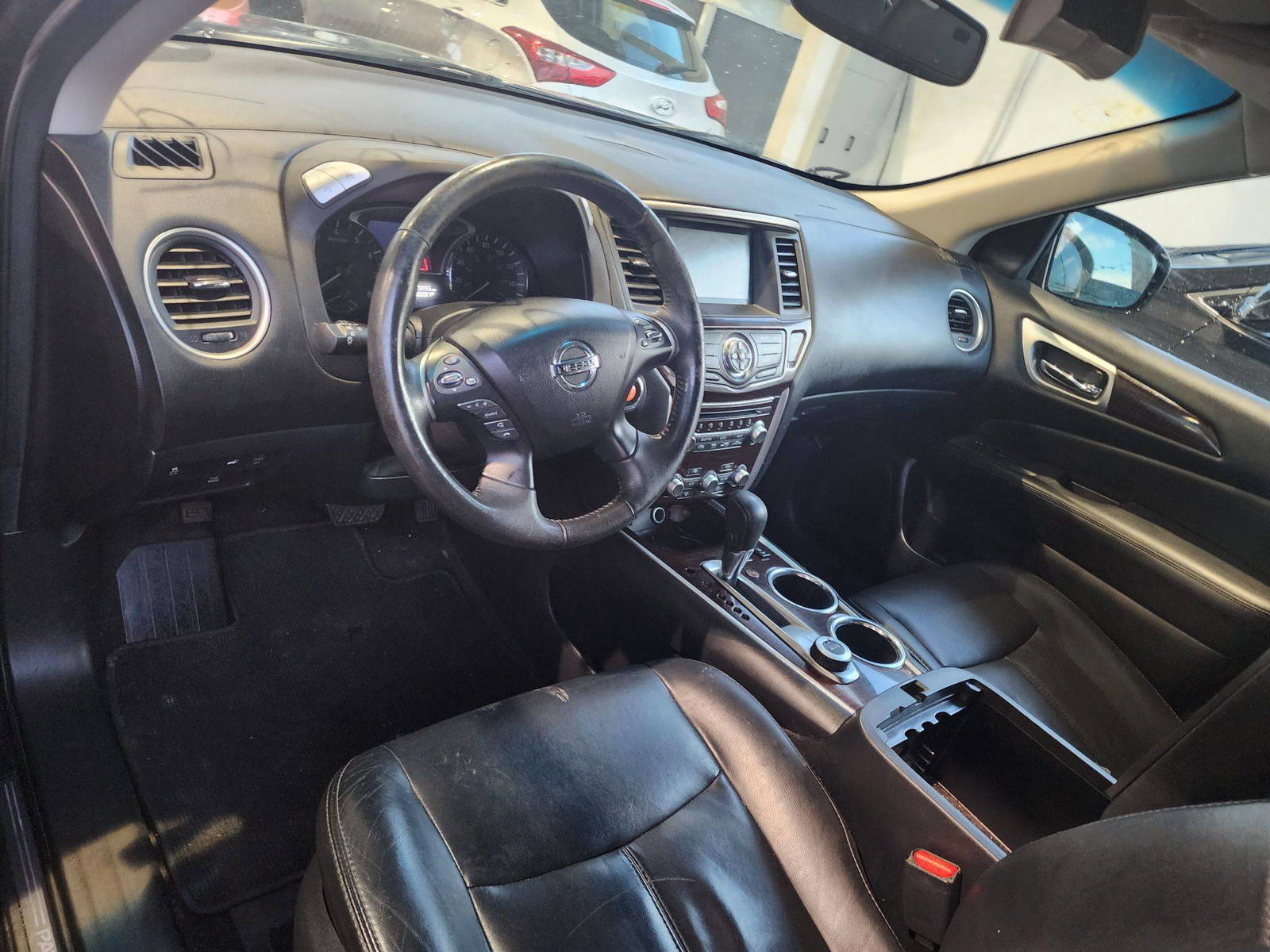 2013 NISSAN PATHFINDER — 197095 Miles — Lot 68214663 - Marhaba Auctions Used Cars - Image 3