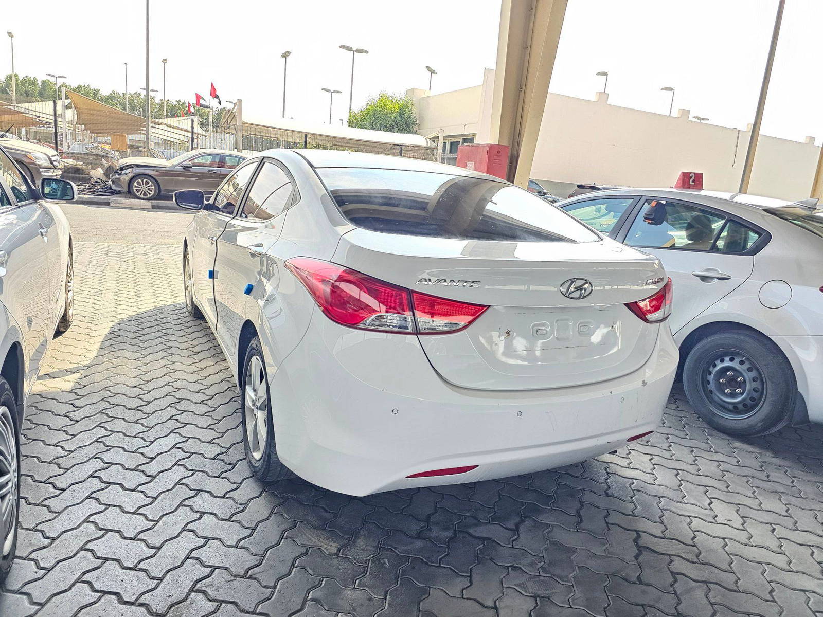 2012 HYUNDAI AVANTE — 150894 KM — Lot 585723 — Souq - Marhaba Auctions Used Cars - Image 6