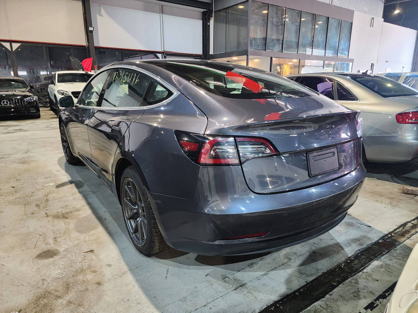 2019 TESLA MODEL 3 — 139972 KM — Lot F429150 — Al Quoz - Marhaba Auctions Used Cars - Image 5