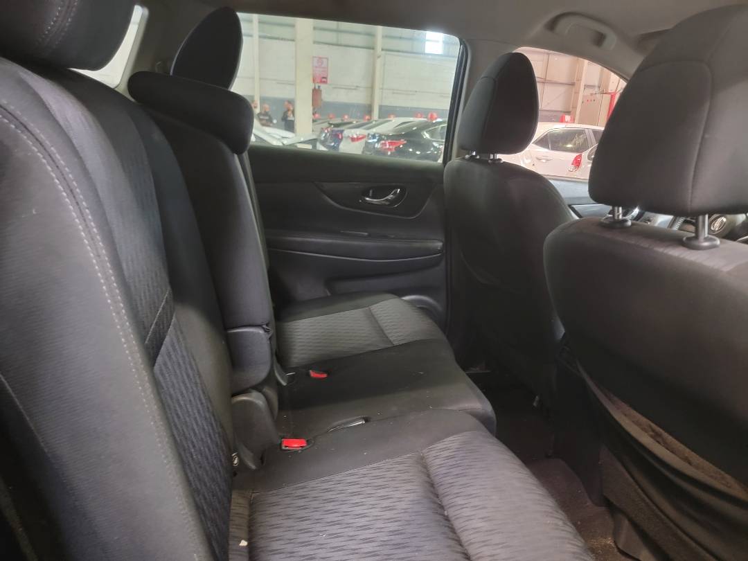 2018 NISSAN ROGUE — 166575 Miles — Lot 68257753 - Marhaba Auctions Used Cars - Image 4
