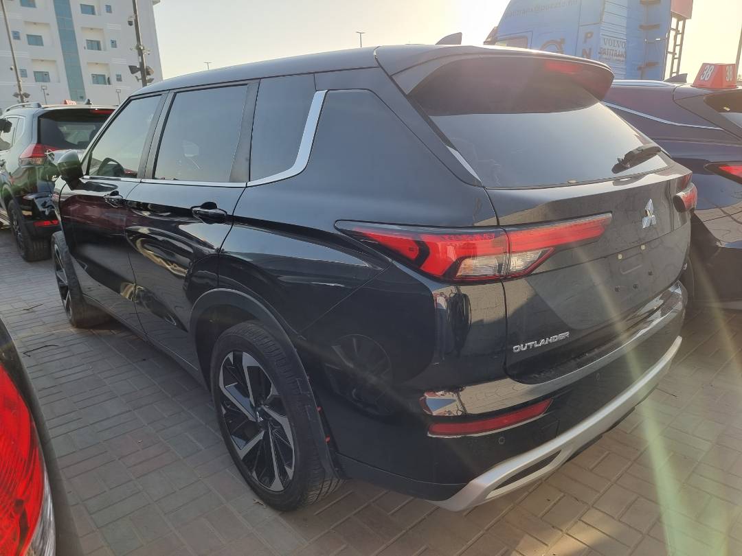 2022 MITSUBISHI OUTLANDER — 54937 Miles — Lot 214587 — Ind. 12 - Marhaba Auctions Used Cars - Image 4