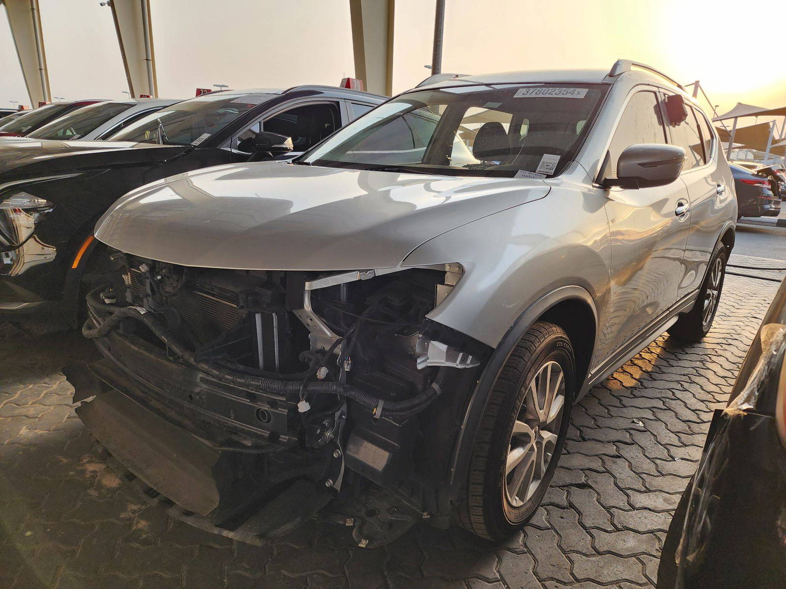 2018 NISSAN ROGUE — 125442 Miles — Lot 24096 — Souq - Marhaba Auctions Used Cars - Image 7