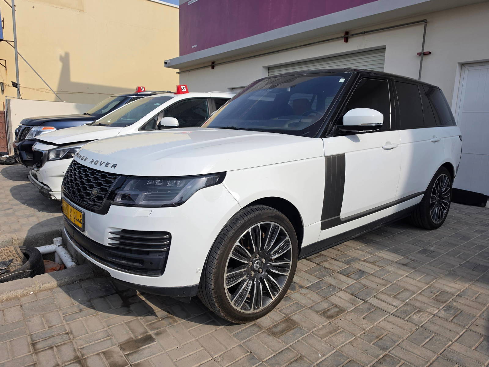 Land Rover Range Rover 2016 view 2