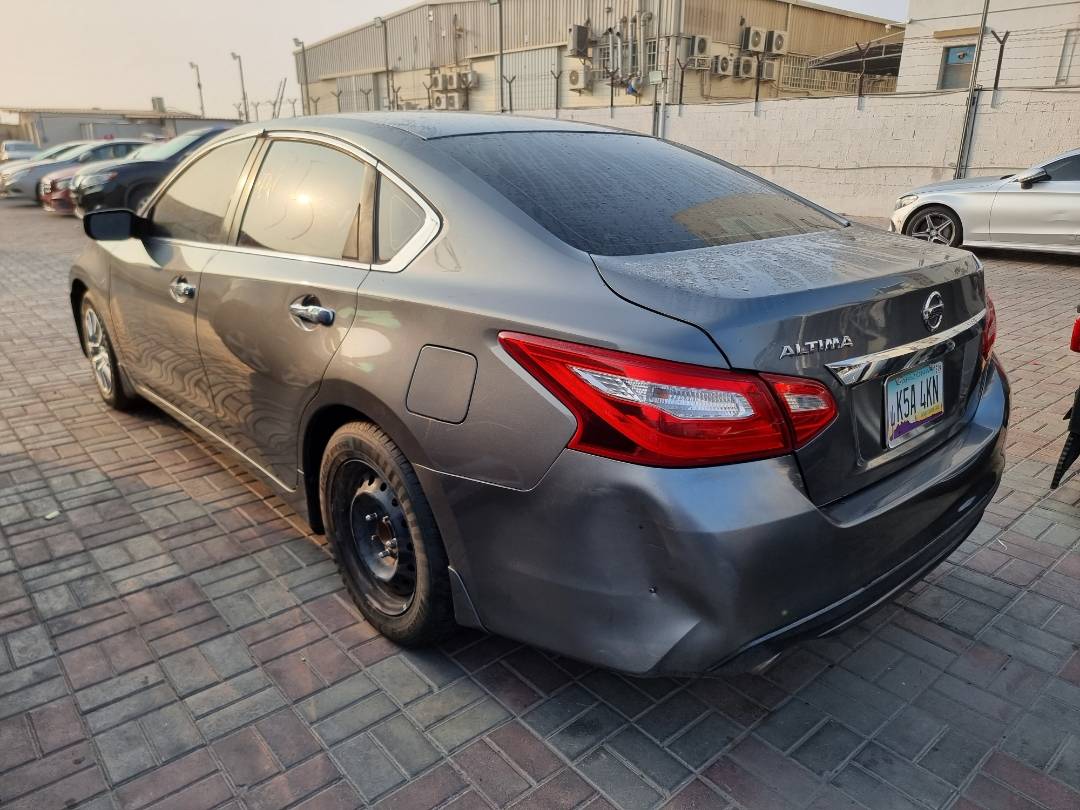 2017 NISSAN ALTIMA — 147020 Miles — Lot 125487 — Souq - Marhaba Auctions Used Cars - Image 4
