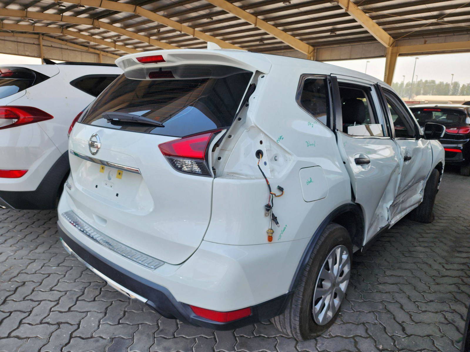 2019 NISSAN ROGUE — 90117 Miles — Lot 45799 — Souq - Marhaba Auctions Used Cars - Image 5