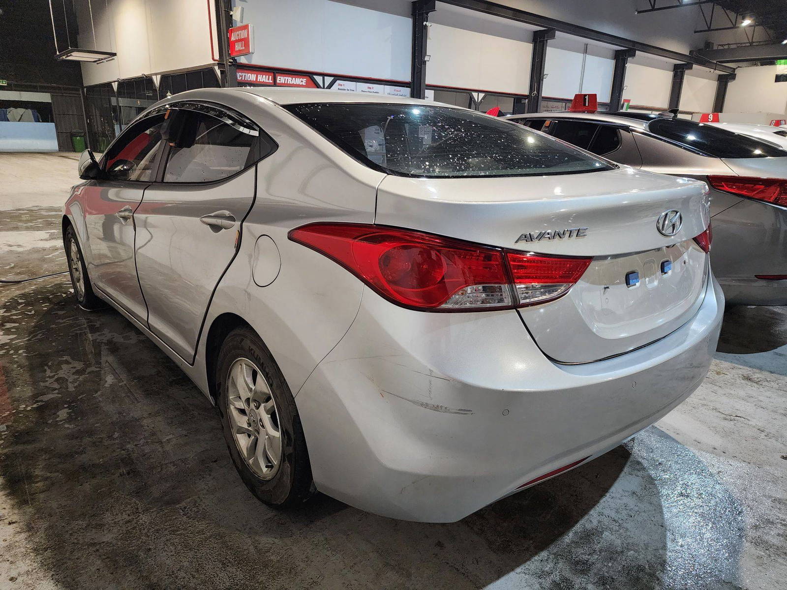 2011 HYUNDAI AVANTE — 115243 KM — Lot 060352 — Al Quoz - Marhaba Auctions Used Cars - Image 6