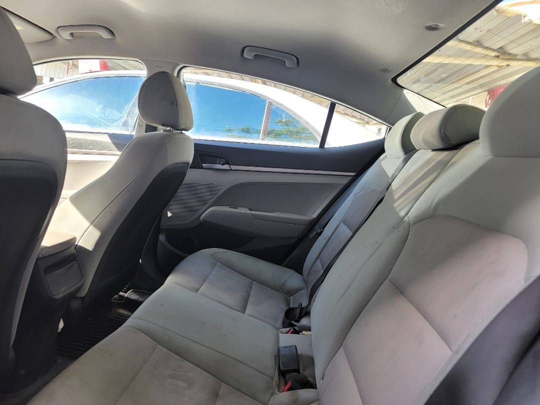 2017 HYUNDAI ELANTRA — 128822 Miles — Lot H091725 — Main - Marhaba Auctions Used Cars - Image 7