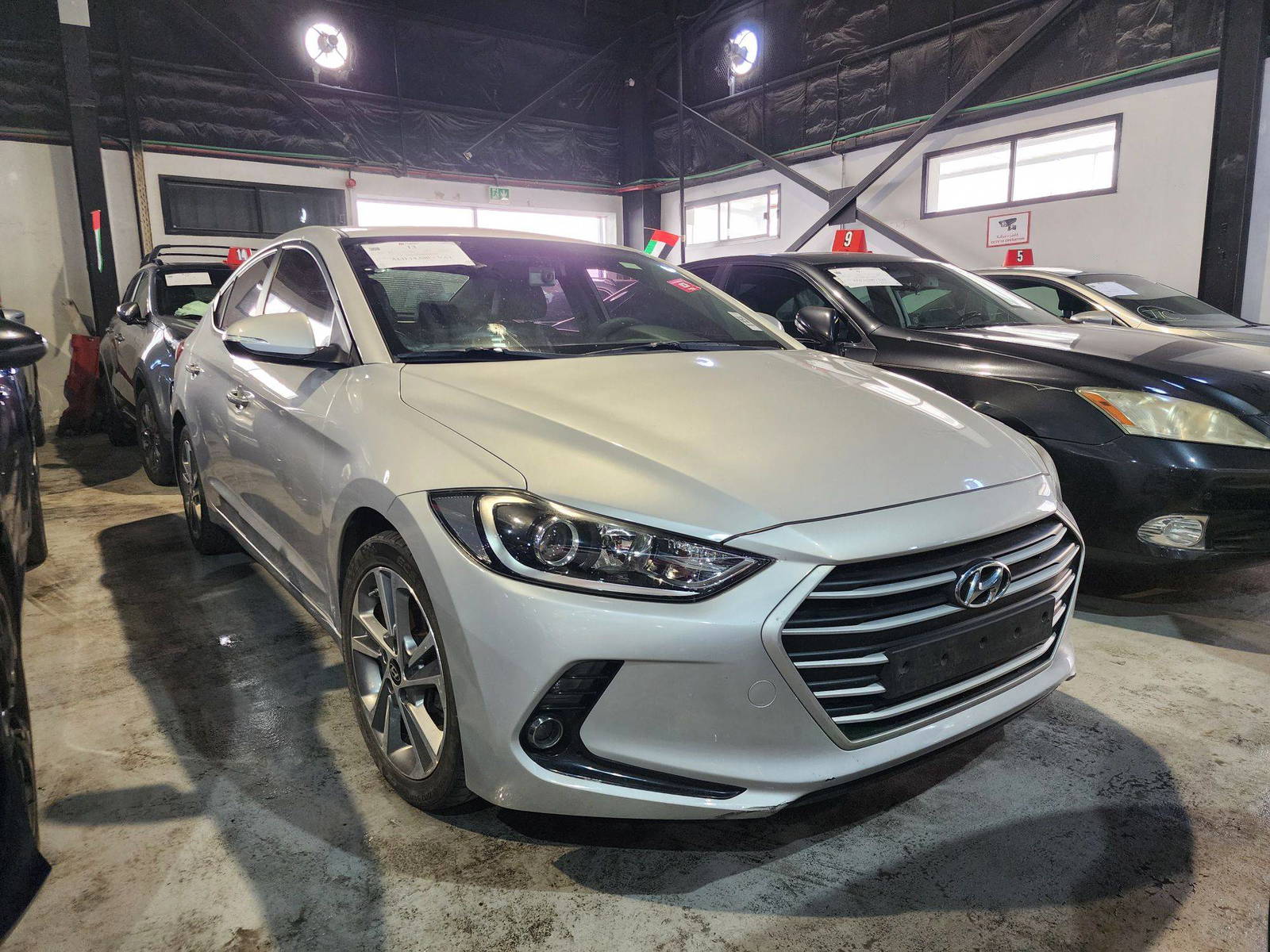 2018 HYUNDAI AVANTE — 157642 KM — Lot 488204 — Ind. 12 - Marhaba Auctions Used Cars - Image 5