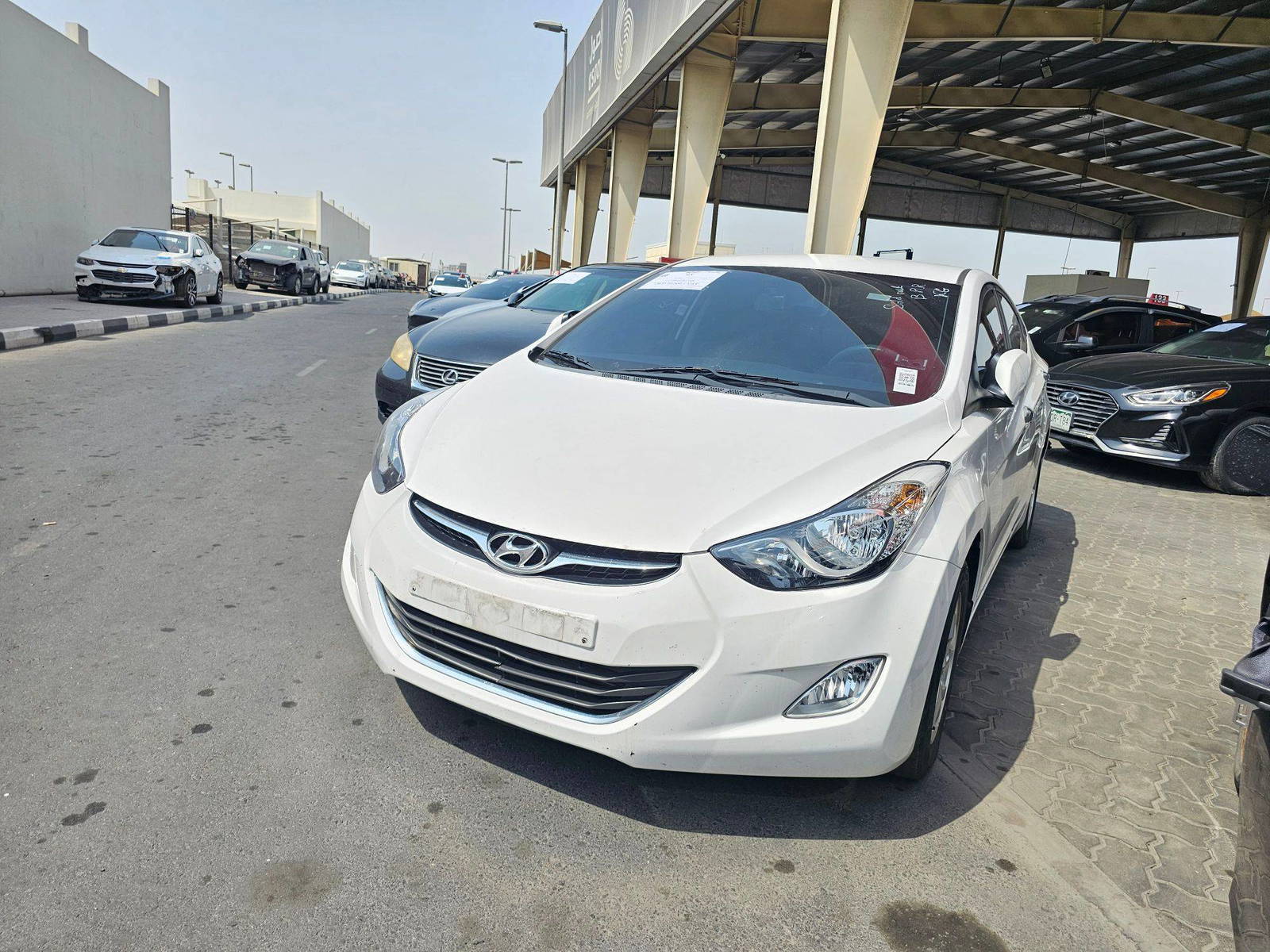 2012 HYUNDAI AVANTE — 285858 KM — Lot 536466 — Souq - Marhaba Auctions Used Cars - Image 3