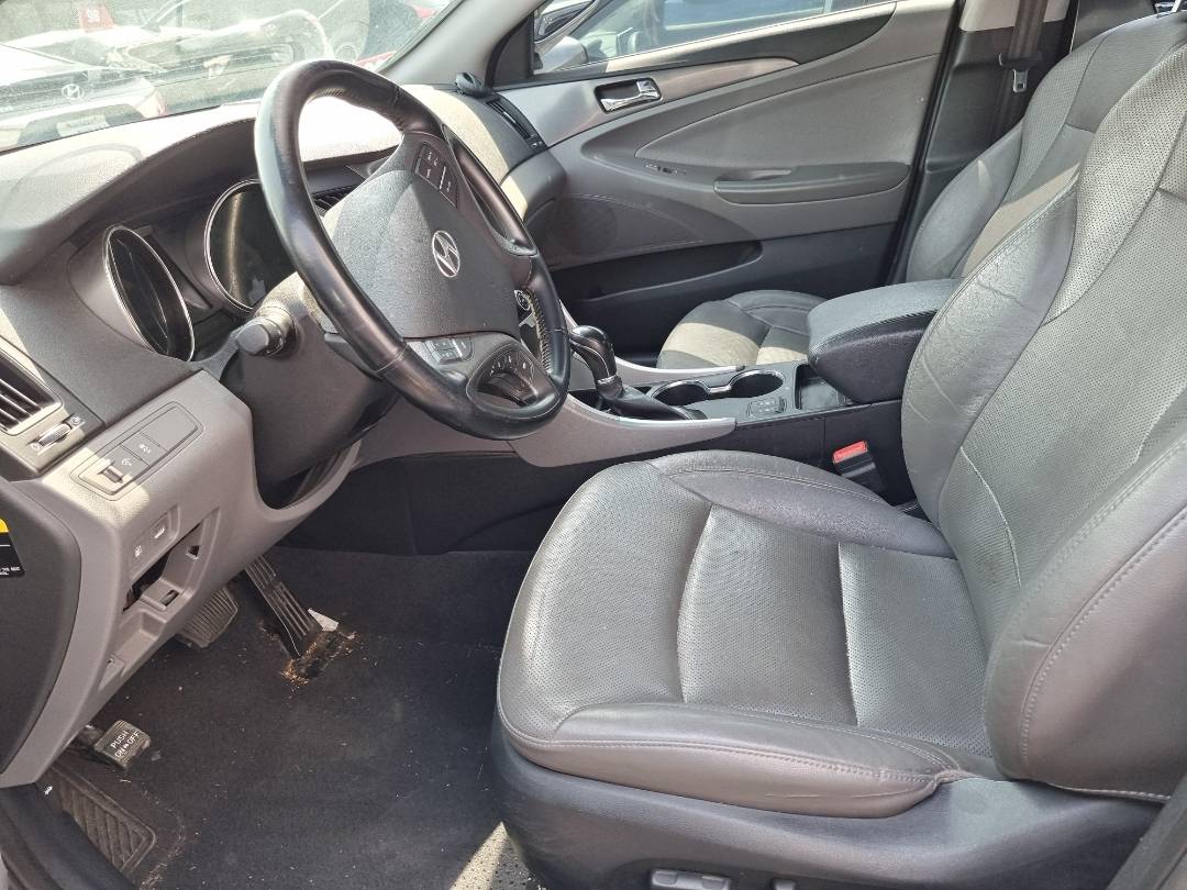2015 HYUNDAI SONATA — 161462 Miles — Lot 30397 — Ind. 12 - Marhaba Auctions Used Cars - Image 6