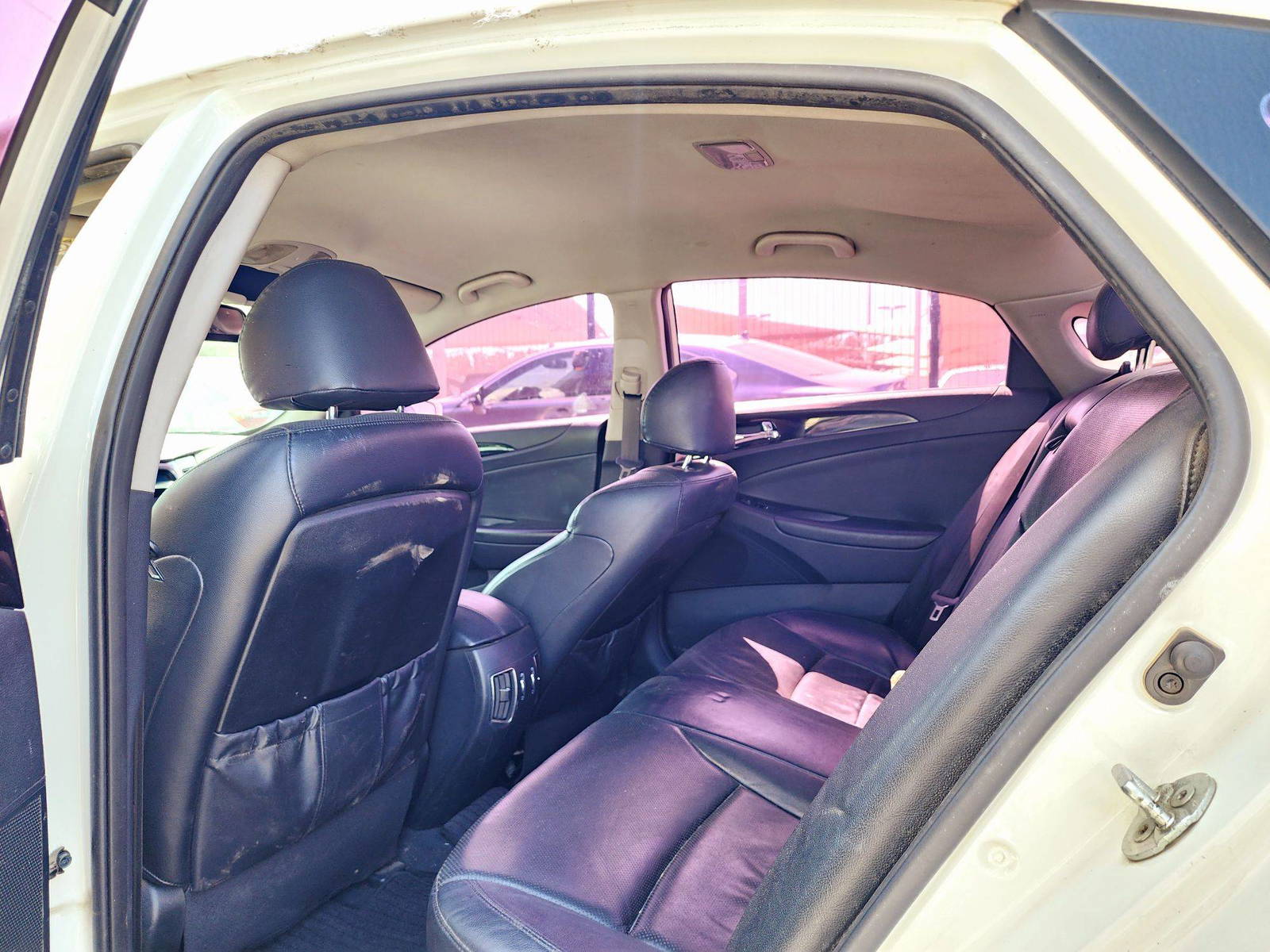 HYUNDAI SONATA 2011 - Marhaba Auction Used Cars - Image 6