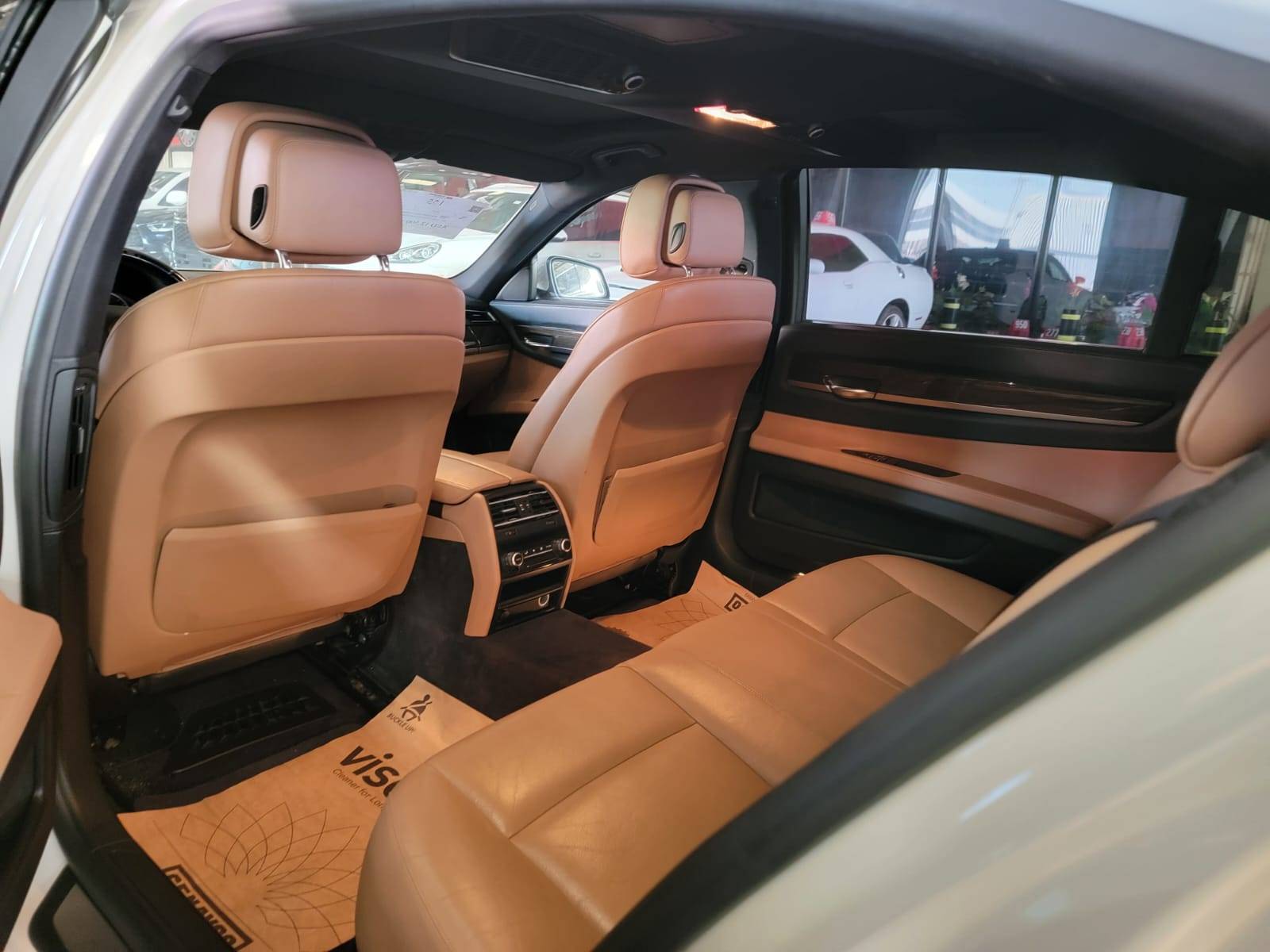 2010 BMW 7 SERIES 740I — 154864 KM — Lot AC425046 — Main - Marhaba Auctions Used Cars - Image 7