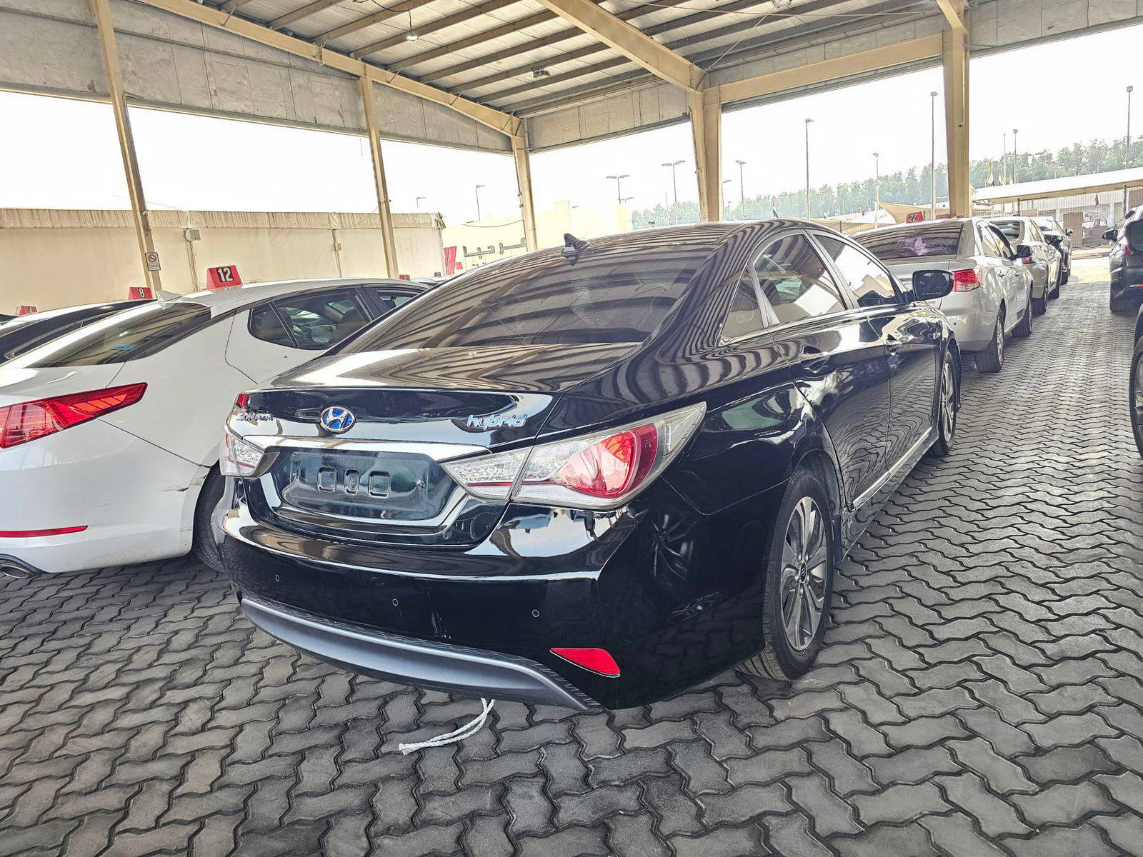 2014 HYUNDAI SONATA — 284499 KM — Lot 075887 — Ind. 12 - Marhaba Auctions Used Cars - Image 4