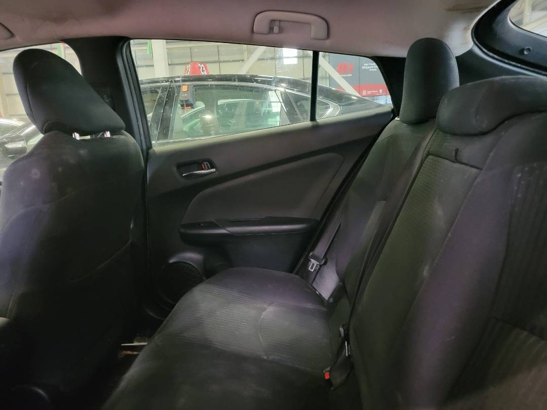 2016 TOYOTA PRIUS — 233787 Miles — Lot U8G3018837 — Main - Marhaba Auctions Used Cars - Image 8