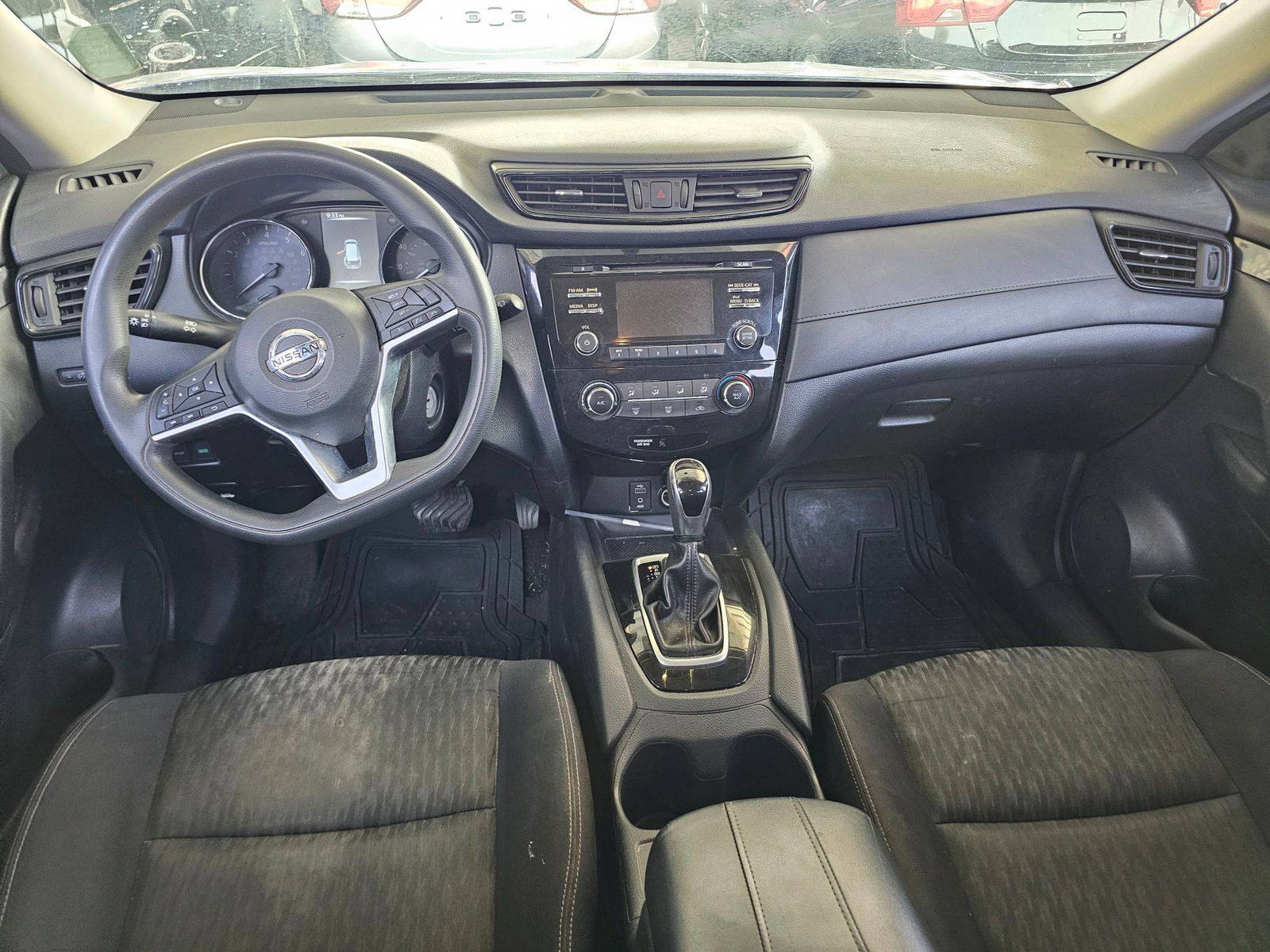 2017 NISSAN ROGUE — 126024 Miles — Lot 8HP543904 — Souq - Marhaba Auctions Used Cars - Image 7