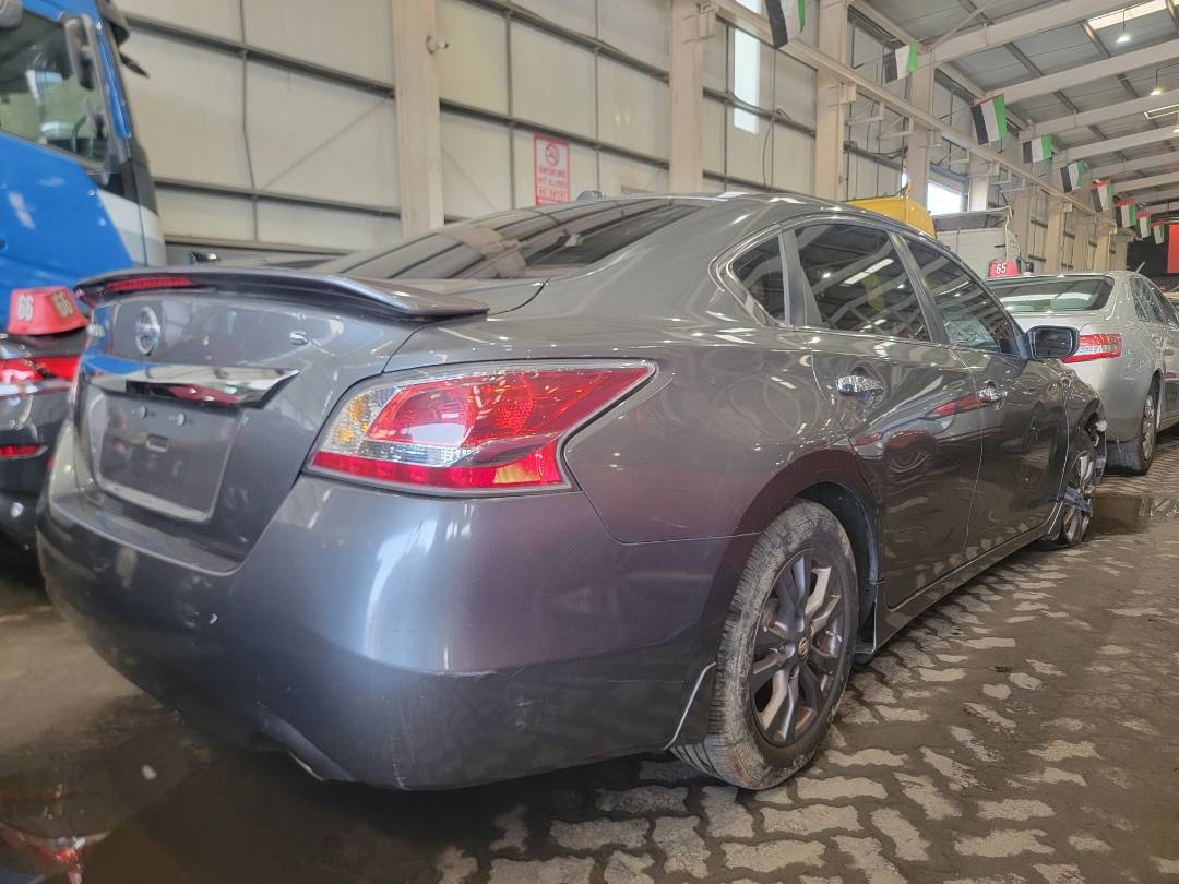 2015 NISSAN ALTIMA — 149966 Miles — Lot 8FN404559 - Marhaba Auctions Used Cars - Image 3