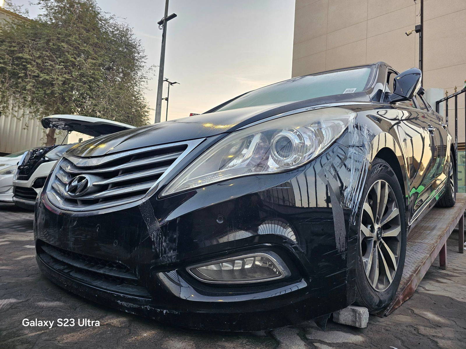 HYUNDAI GRANDEUR 2012 - Marhaba Auction Used Cars - Image 3