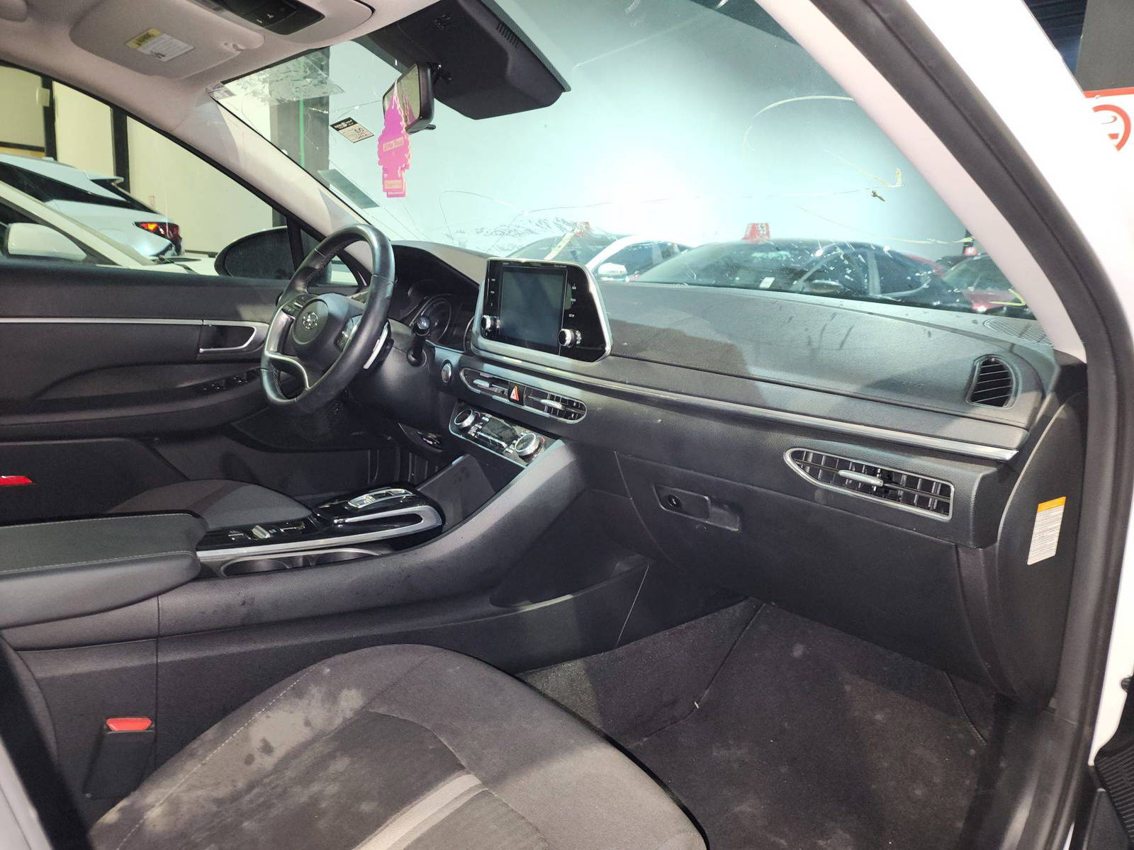 2021 HYUNDAI SONATA — 42857 Miles — Lot 23609 — Al Quoz - Marhaba Auctions Used Cars - Image 8