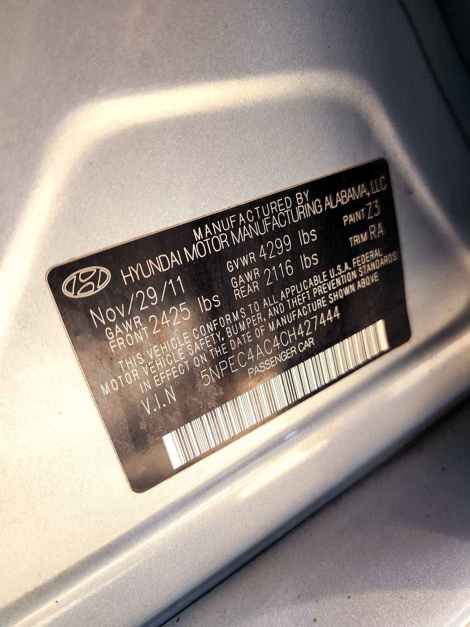 2012 HYUNDAI SONATA — 196272 Miles — Lot 40927407 — Souq - Marhaba Auctions Used Cars - Image 10