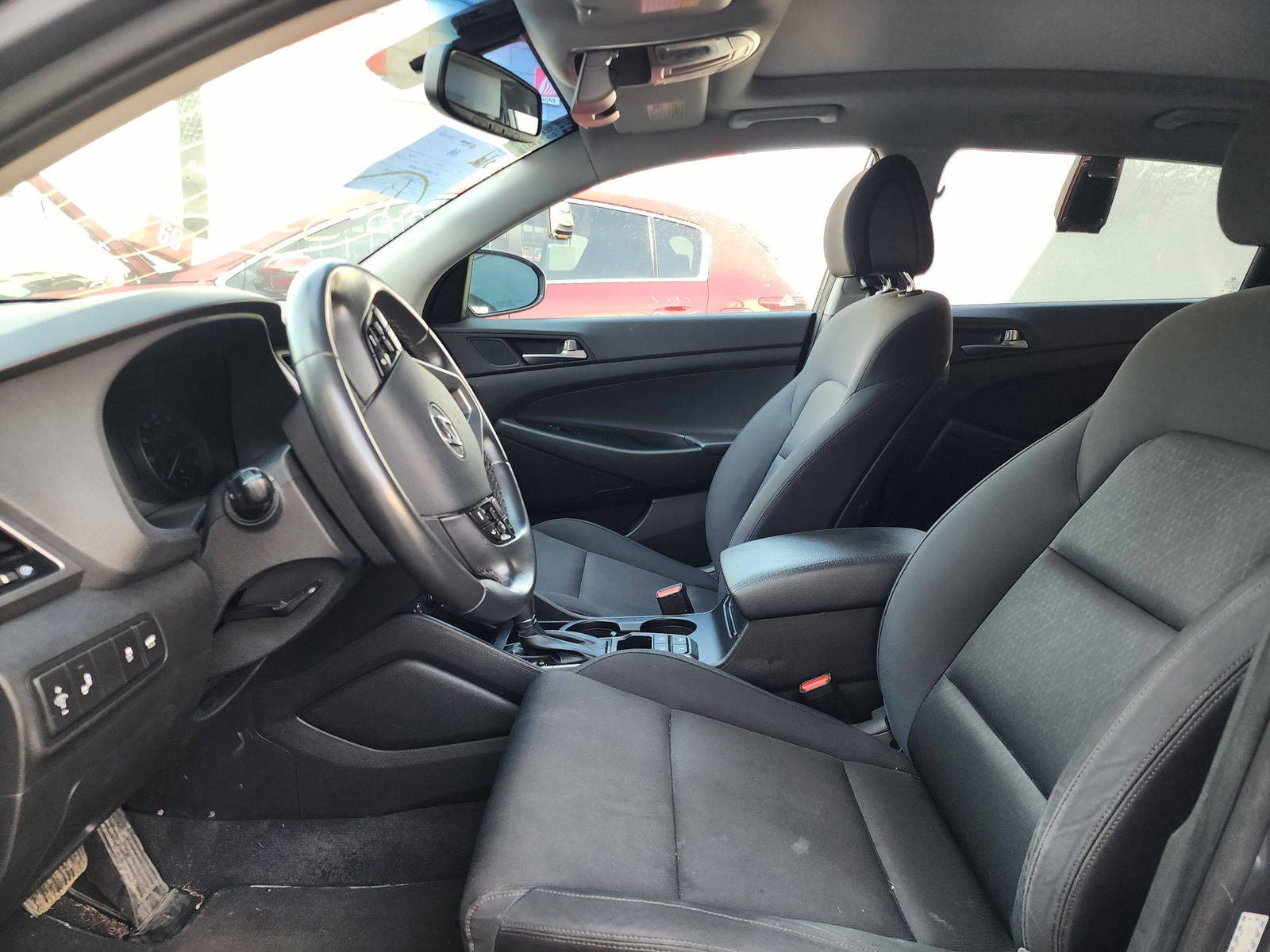 2018 HYUNDAI TUCSON — 131861 Miles — Lot 42587 — Al Quoz - Marhaba Auctions Used Cars - Image 7