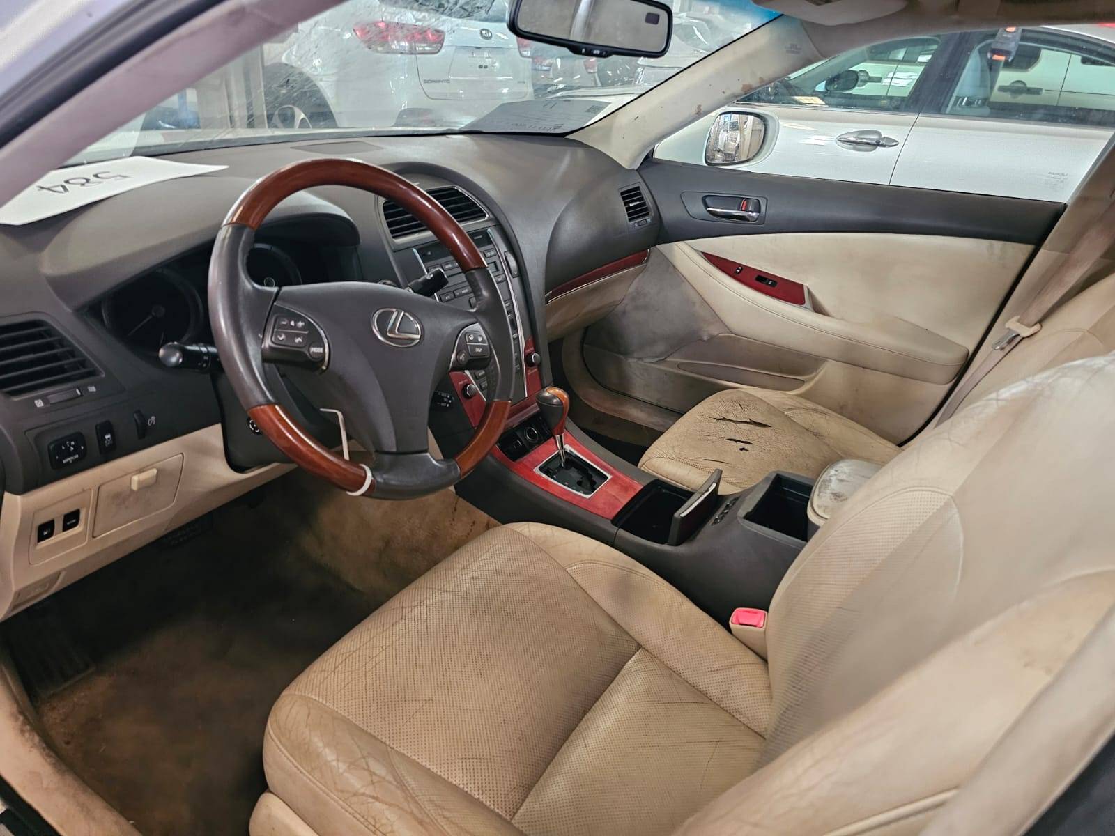 2011 LEXUS ES 350 — 193818 Miles — Lot 3B2465859 — Main - Marhaba Auctions Used Cars - Image 7