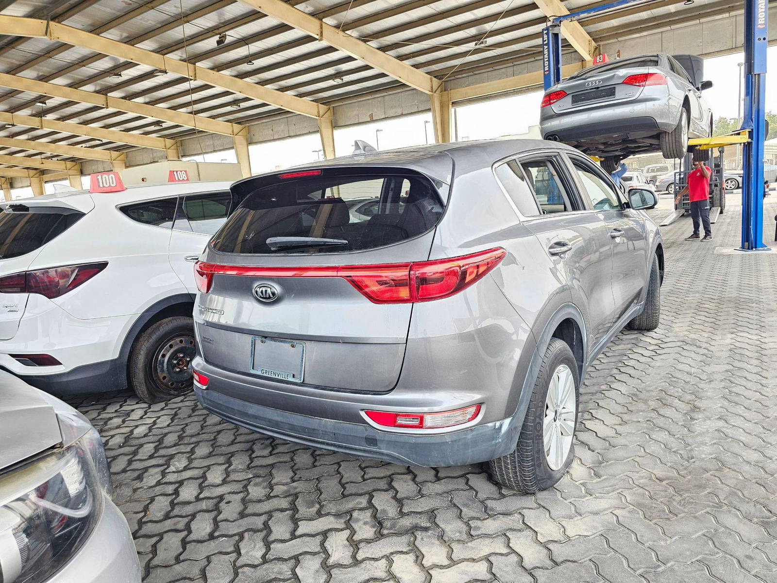 2017 KIA SPORTAGE — 110226 Miles — Lot AC8H7086853 — Souq - Marhaba Auctions Used Cars - Image 3