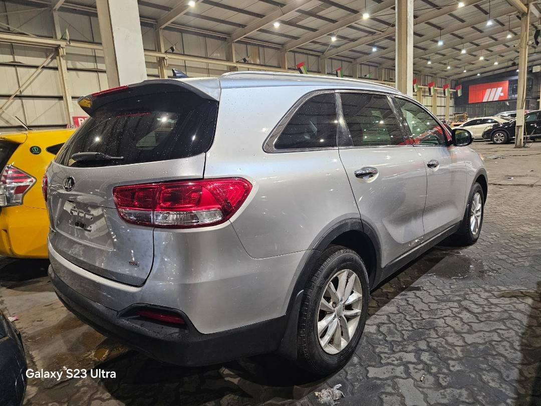 2016 KIA SORENTO — 177537 Miles — Lot 35GG013888 — Main - Marhaba Auctions Used Cars - Image 4
