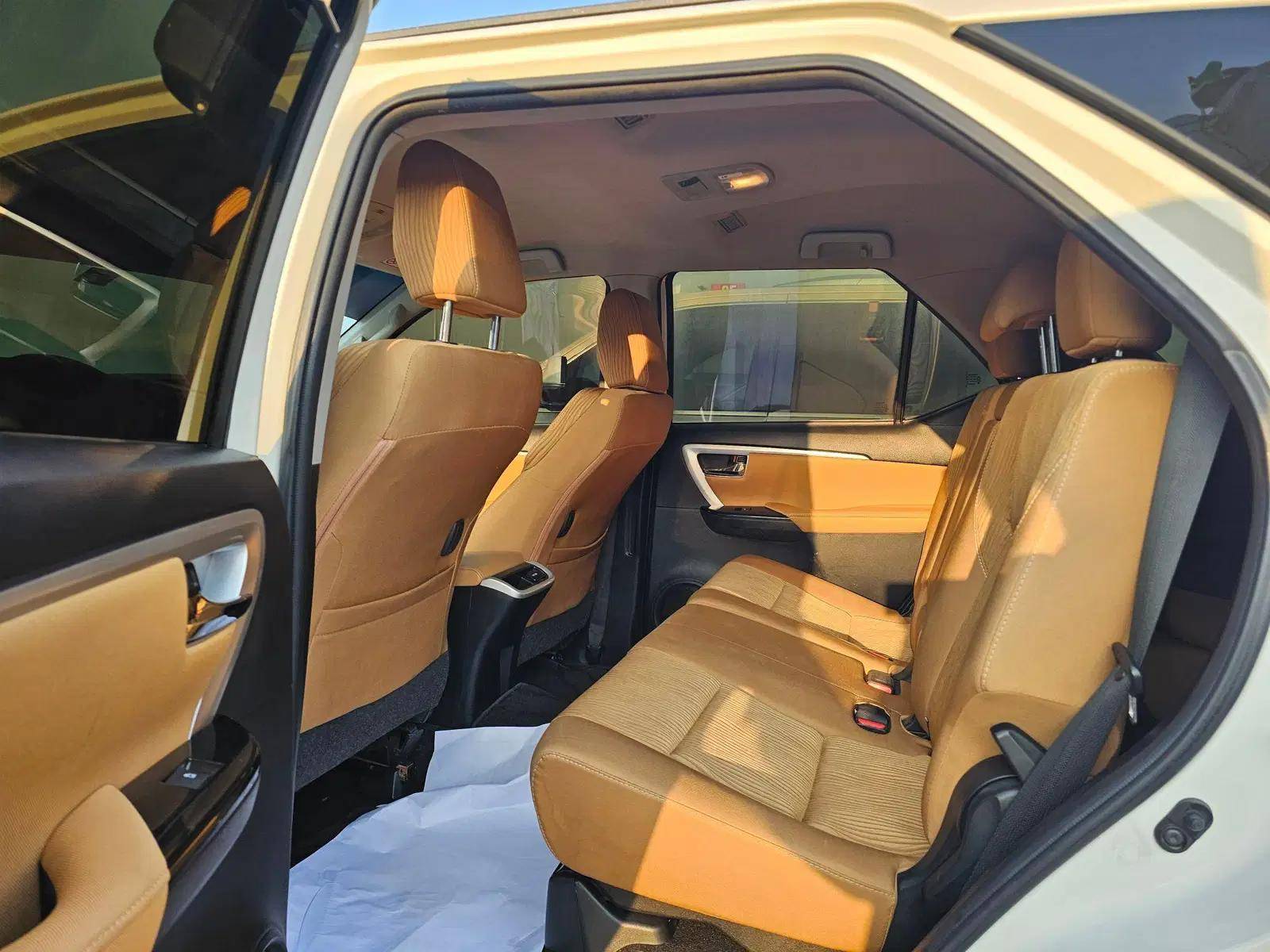 2020 TOYOTA FORTUNER — 155278 KM — Lot XL0180505 — Main - Marhaba Auctions Used Cars - Image 8