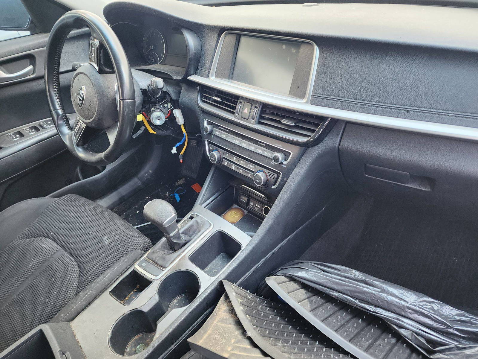 2019 KIA OPTIMA — 95277 Miles — Lot KG304254 - Marhaba Auctions Used Cars - Image 5