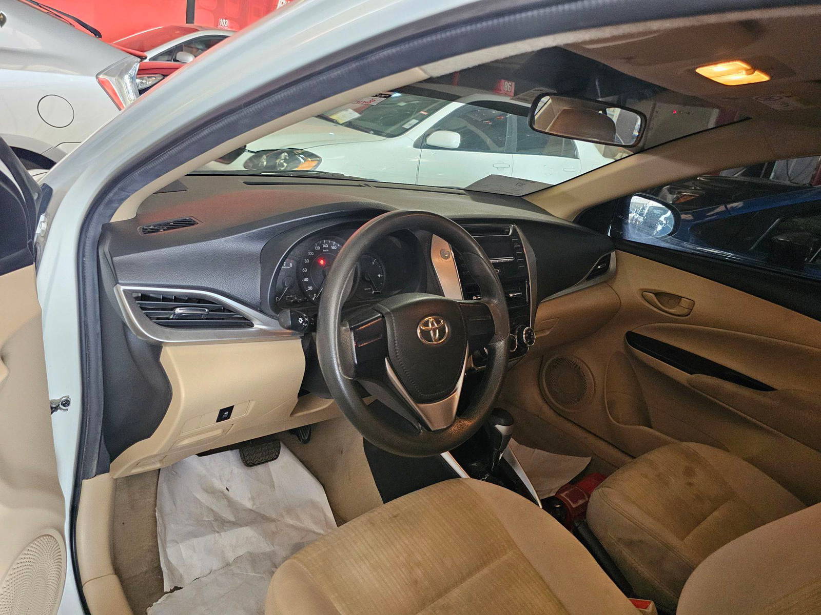 2019 TOYOTA YARIS — 161707 KM — Lot F30K2056119 — Main - Marhaba Auctions Used Cars - Image 7