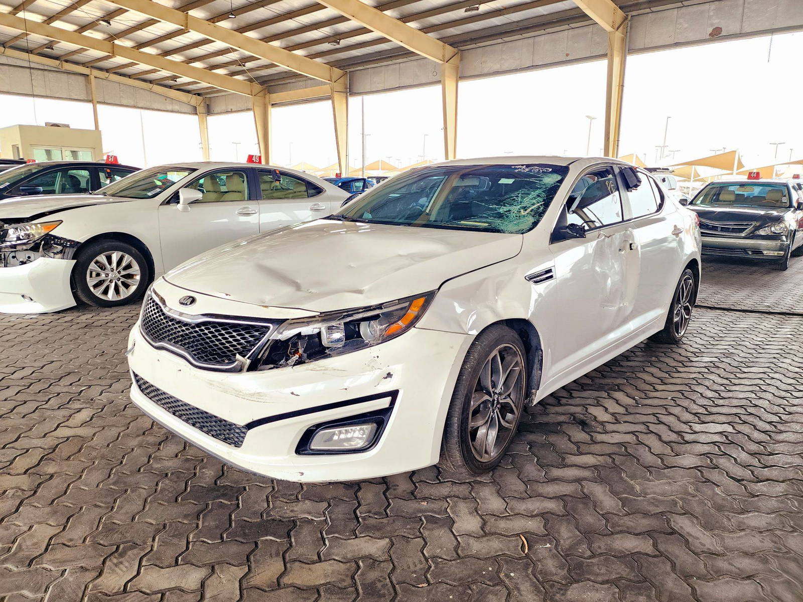 2015 KIA OPTIMA — 156928 Miles — Lot 67941144 — Souq - Marhaba Auctions Used Cars - Image 5