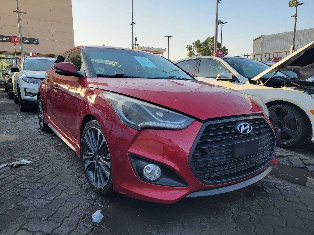 2016 HYUNDAI VELOSTER — 82568 Miles — Lot U300700 — Main - Marhaba Auctions Used Cars - Image 4