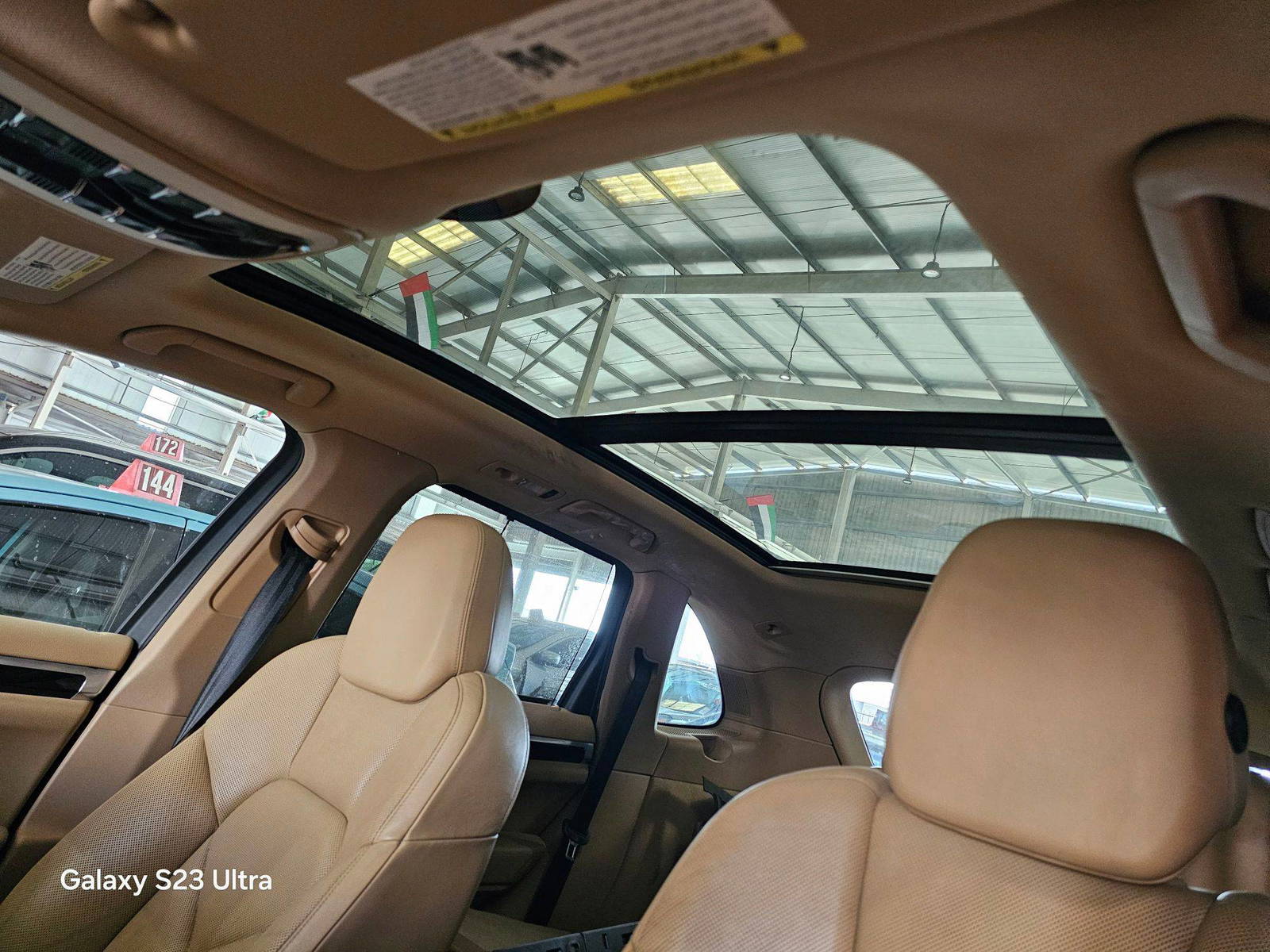 PORSCHE Cayenne 2013 - Marhaba Auction Used Cars - Image 9