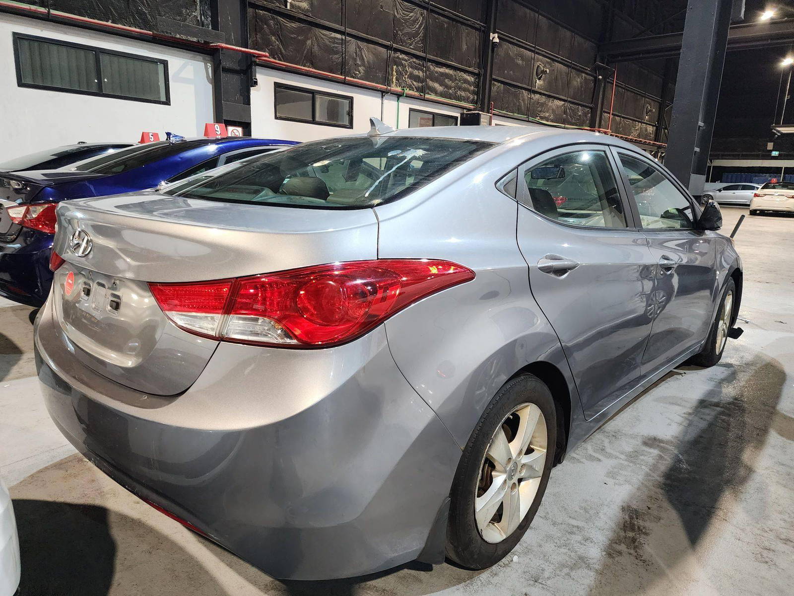 2013 HYUNDAI ELANTRA — 209581 Miles — Lot 39296434 — Al Quoz - Marhaba Auctions Used Cars - Image 3