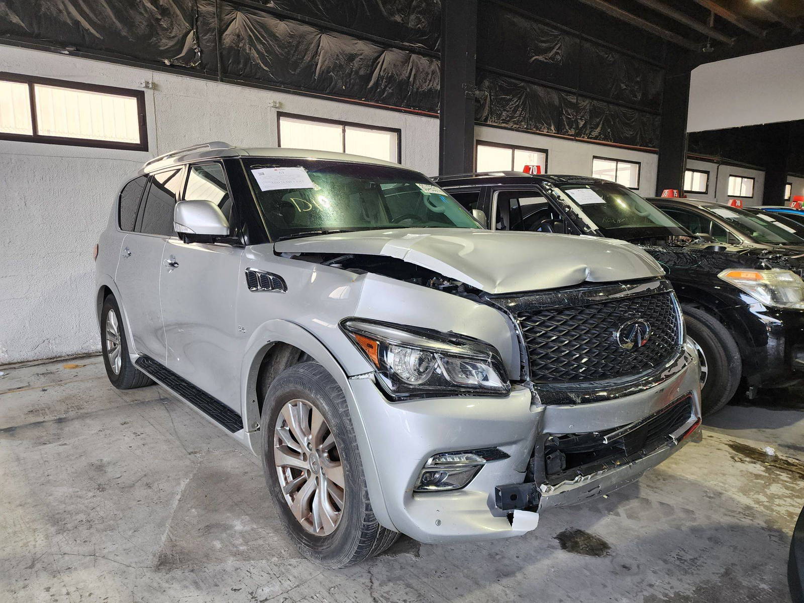 2016 INFINITI QX80 — 120507 Miles — Lot 80493514 — Al Quoz - Marhaba Auctions Used Cars - Image 4