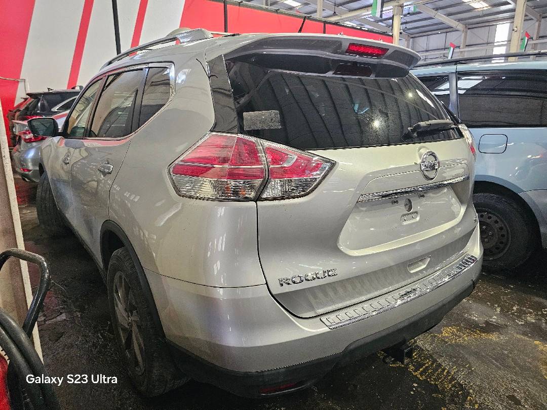 NISSAN ROGUE