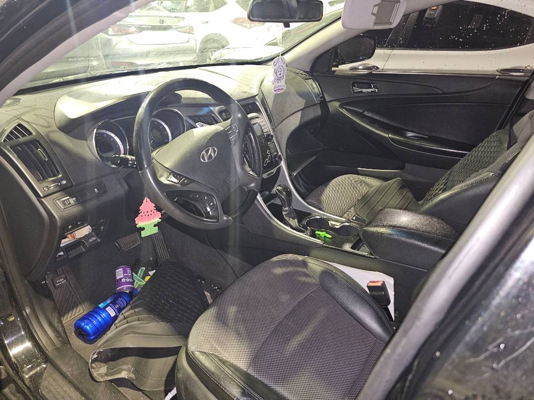 2011 HYUNDAI SONATA — 188012 Miles — Lot 42301069 — Main - Marhaba Auctions Used Cars - Image 6