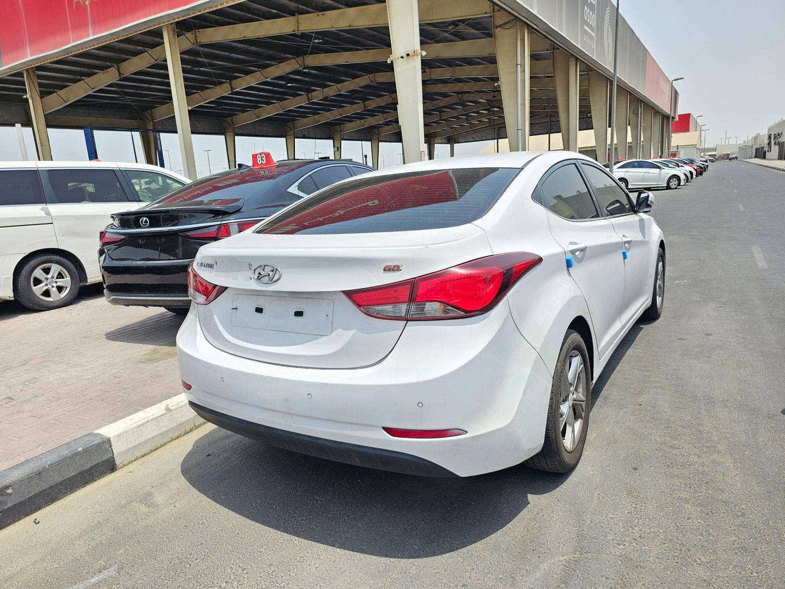 2016 HYUNDAI AVANTE — 273310 KM — Lot 603441 — Main - Marhaba Auctions Used Cars - Image 5