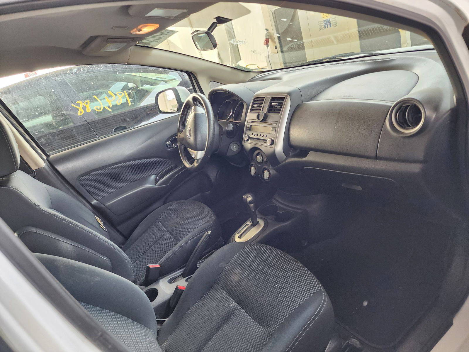 2014 NISSAN VERSA NOTE — 184668 Miles — Lot 6203 — Souq - Marhaba Auctions Used Cars - Image 5